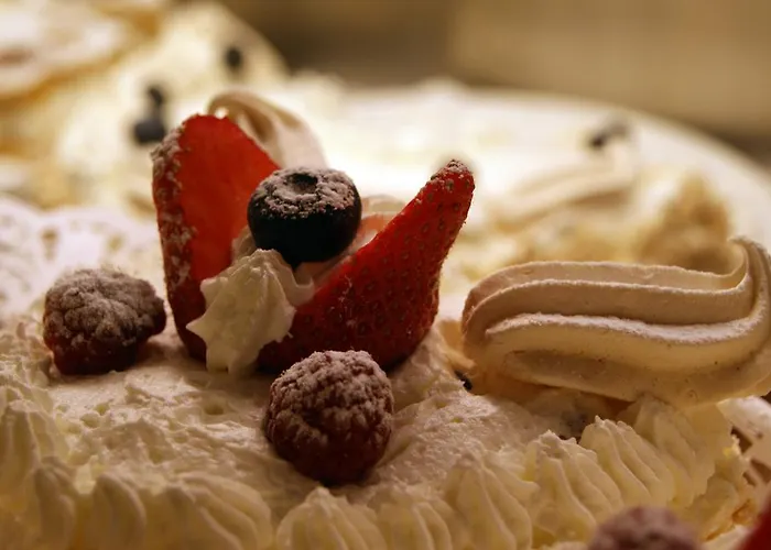 Aquila Nera Di Tony איבראה