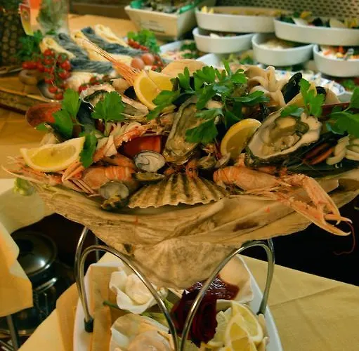 Aquila Nera Di Tony מלון 2*